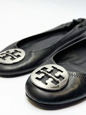 Tory Burch Black Leather Flats with Silver Logo Medallion size 9.5